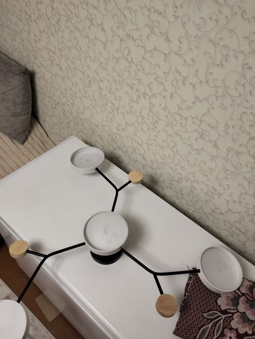 Люстра новая красивая