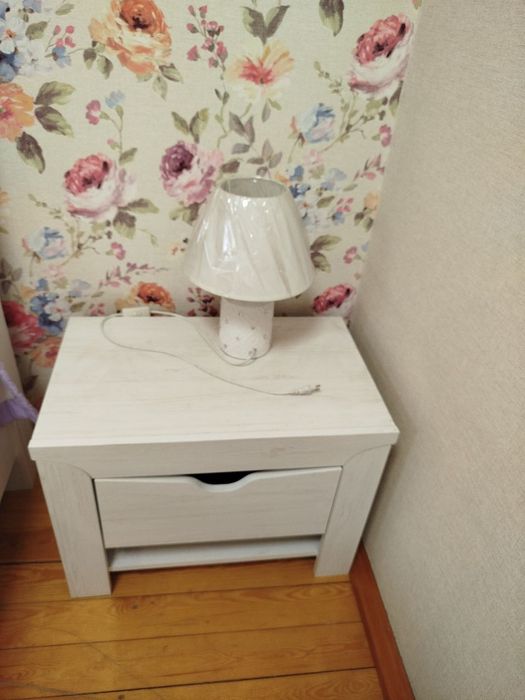 Продам спальный гарнитур