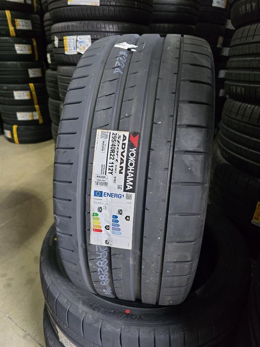 295/40/22 YOKOHAMA 4бр