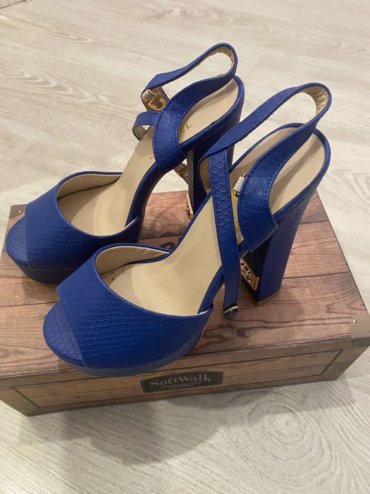 Продаются туфли новые