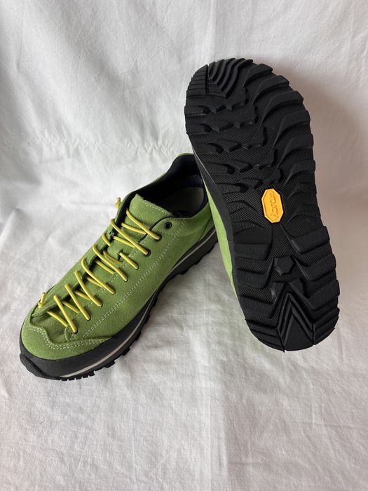 Pantofi drumetie,treking,Lomer,marime 37