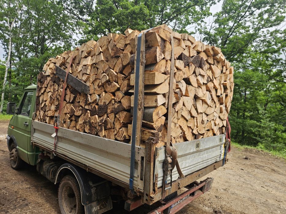 Vand lemn de foc.Mai multe detali  la 0768203730