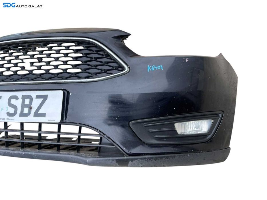 Bara Spoiler Fata Completa cu Grile Sigla si Emblema Ford Focus 3 FL Facelift 2014 - 2018 Culoare FF Panther Black [K6407]