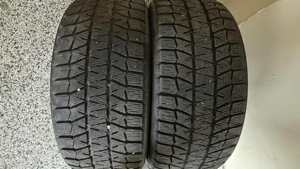 Britchstone Blizzak 225/40/18