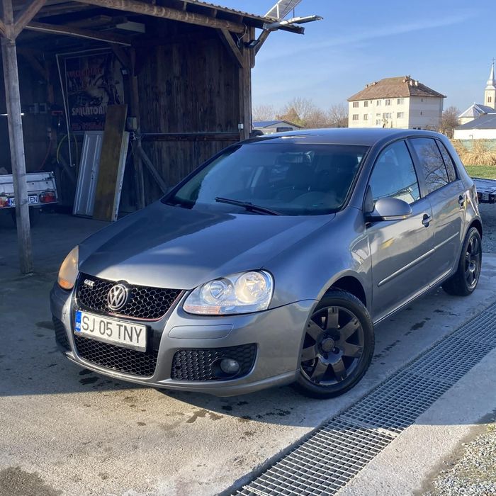 vand  golf 5 pachet gti