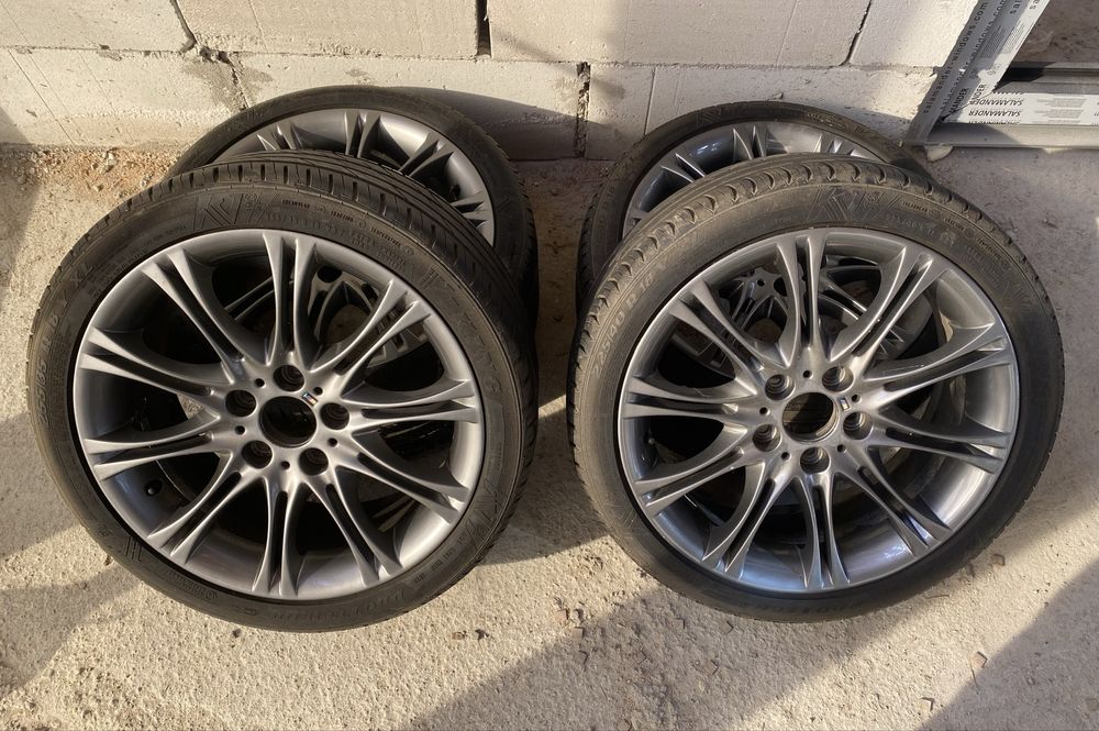 Jante R18 Originale BMW Anvelope Noi