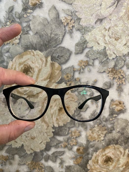 Продам очки оправу Ray Ban RB7085