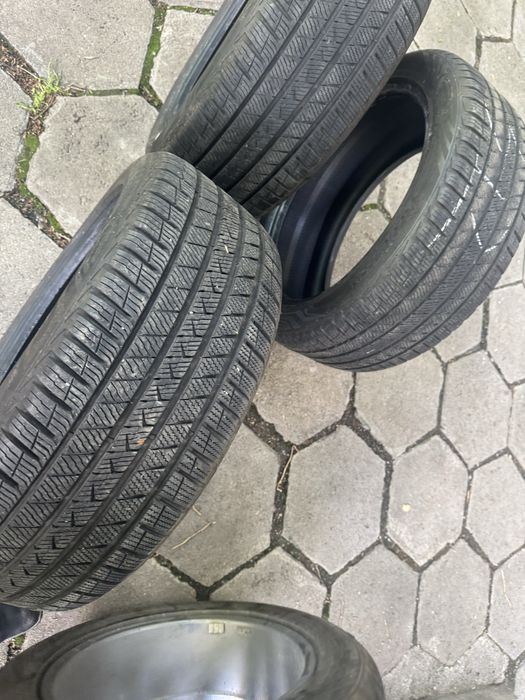 VREDESTEIN QUATRAC 255/45 R20