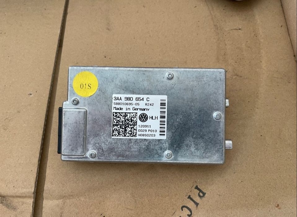 Camera parbriz ЗАА 980 654 С Volkswagen