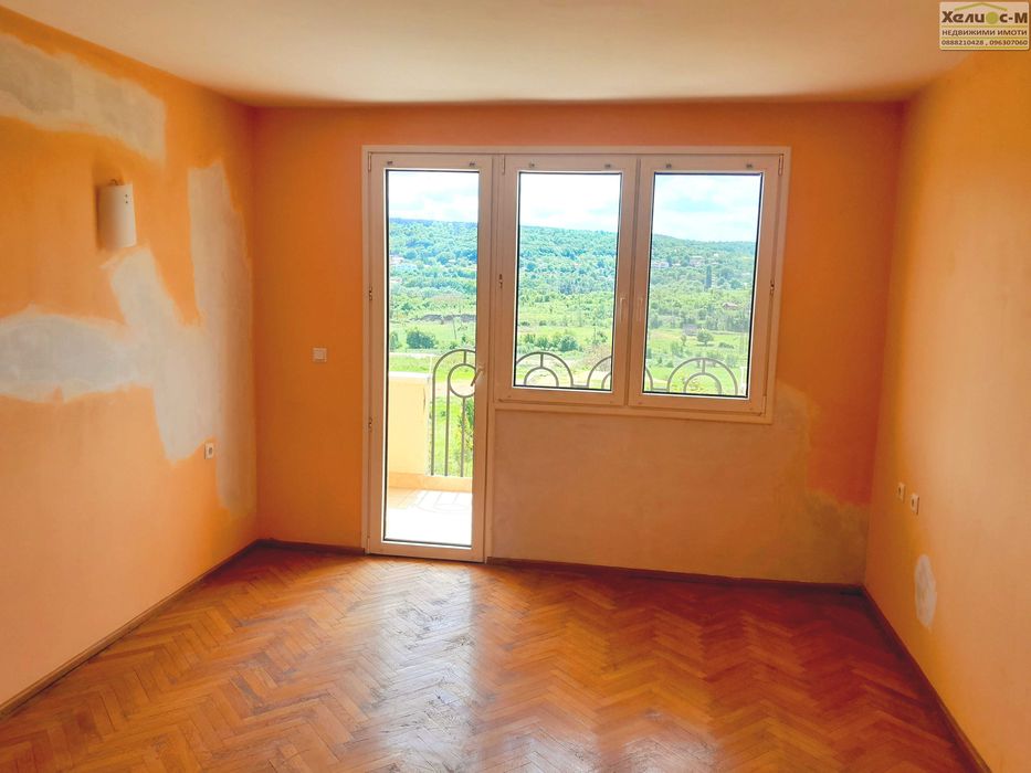 Продава се Тристаен апартамент в Монтана, Жерави - 150 кв.м за 935 €/кв.м - Снимка #4