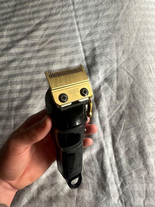 Masina de tuns wahl magic clip gold edition