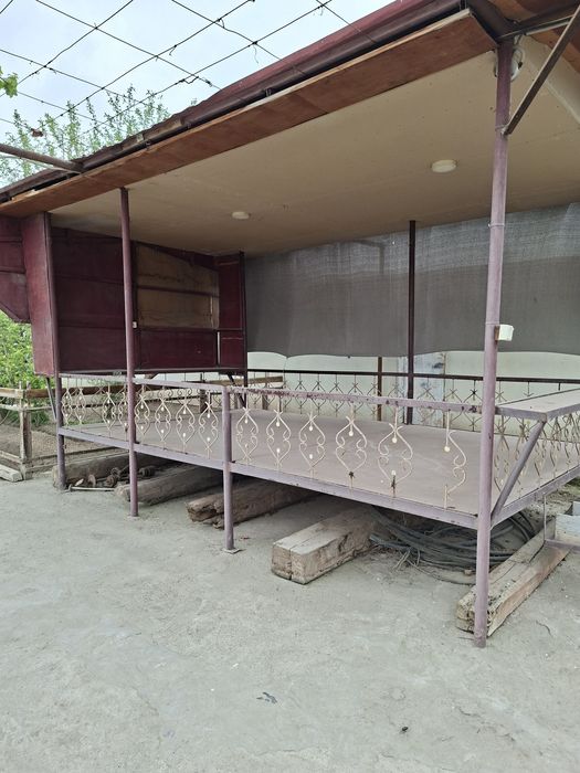 Ёрмазорда 3 та 9 сотихлик участка. Катедж куриб сотувчилар учун аъло и