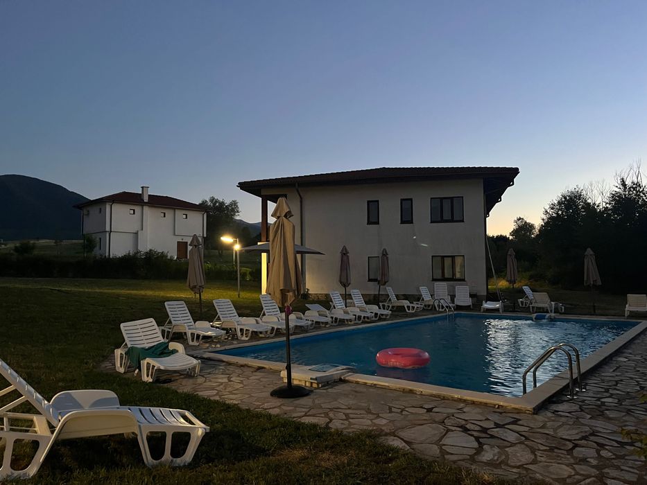 Продава се Двустаен апартамент в Долна баня - 65 кв.м за 1280 €/кв.м - Снимка #5