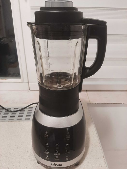 Blender cu încălzire Biovita TermoBlend Pro – Stare Excelentă