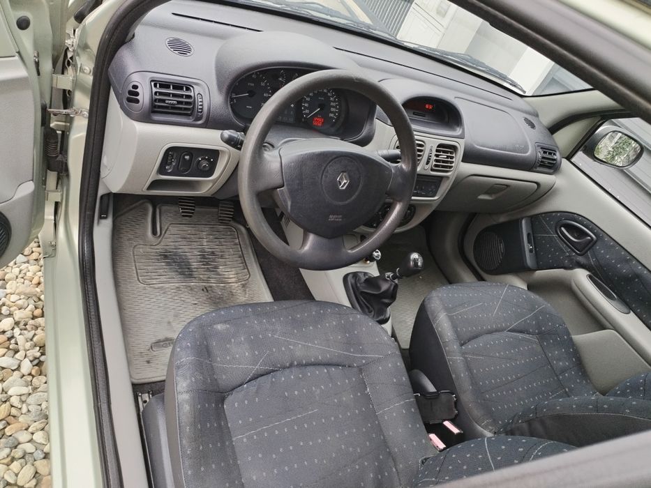 Renault clio symbol 1.5 dci