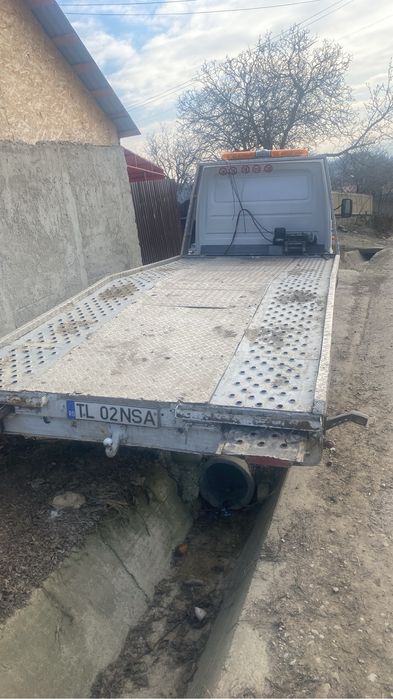 Vand sau schimb cu duba , si dezmembrez