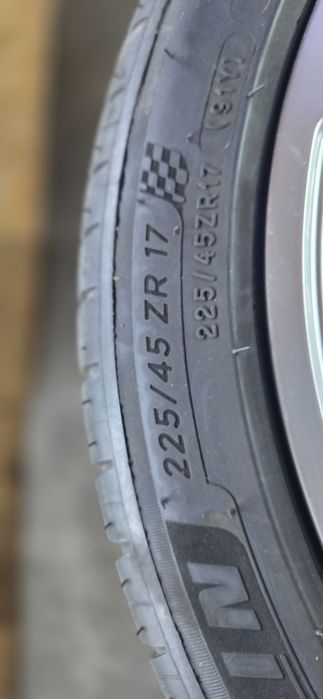 AUDI S6  джанти със летни гуми 225/45/17. 7,5J×17. ET56. 5×112  цо56.6