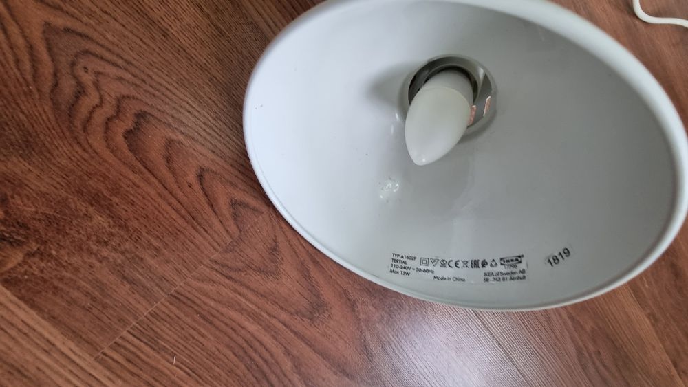 настольный светильник-лампа