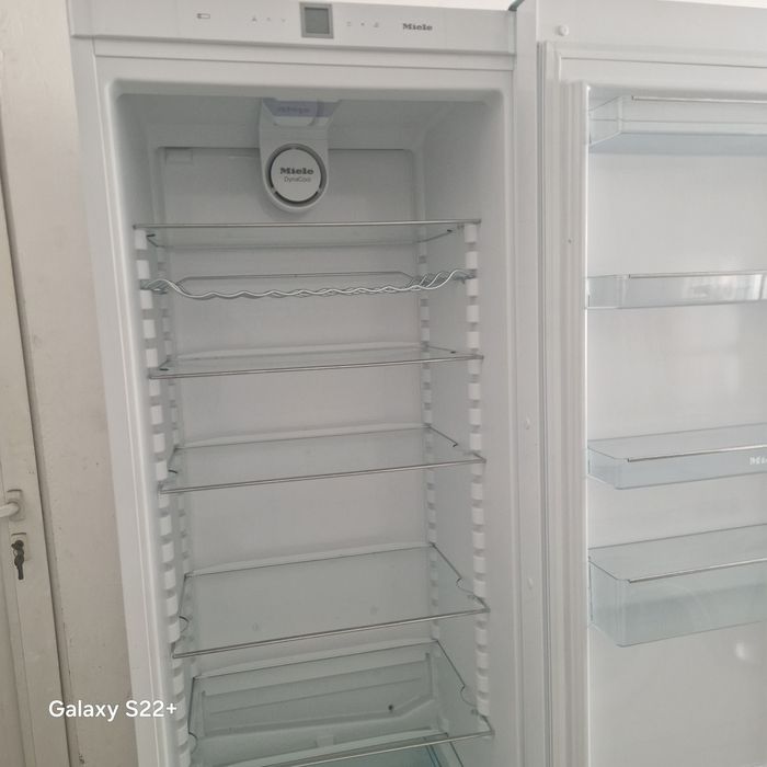 Хладилник MIELE k28202