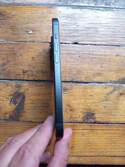 iPhone 15 256 GB