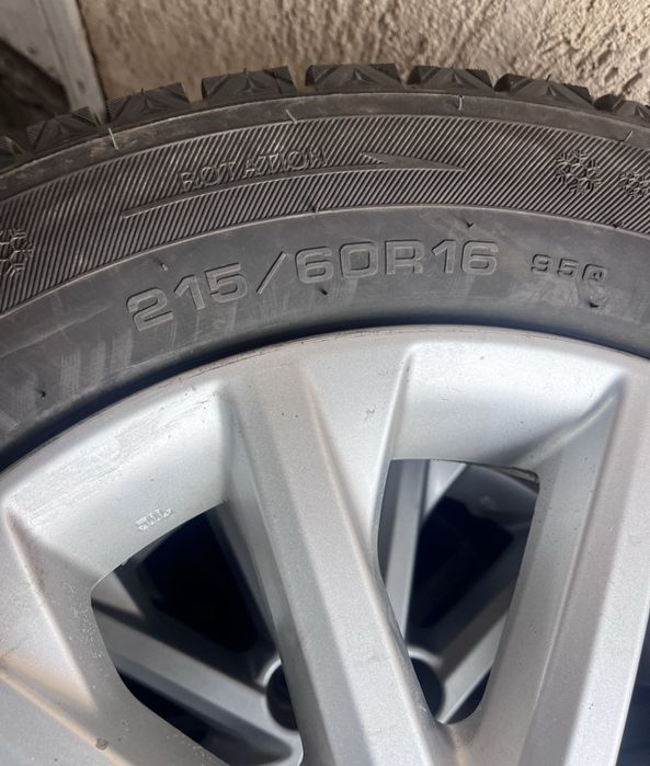 Диски с резиной тойота