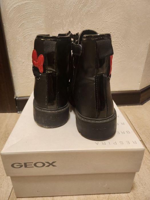 Черни детски боти от естествена кожа GEOX Disney 35 номер