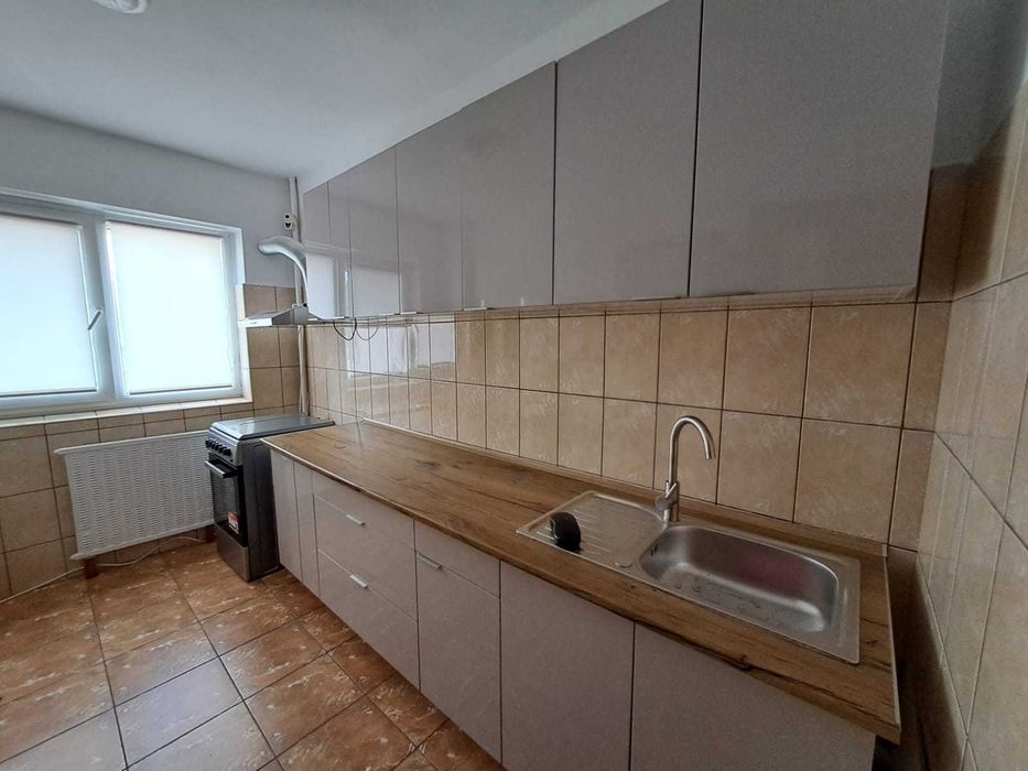 Apartament de inchiriat 3 camere Berceni Aparatorii Patriei