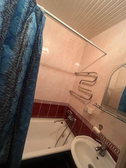 Сдаётся в аренду 1/2/4 на м-ве Феруза (Ориентир Гинекология)