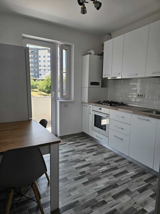 Pitesti ARENA, Apartament 2 camere, Parcare privata