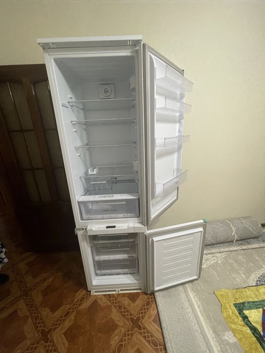 Холодильник в отличном состоянии