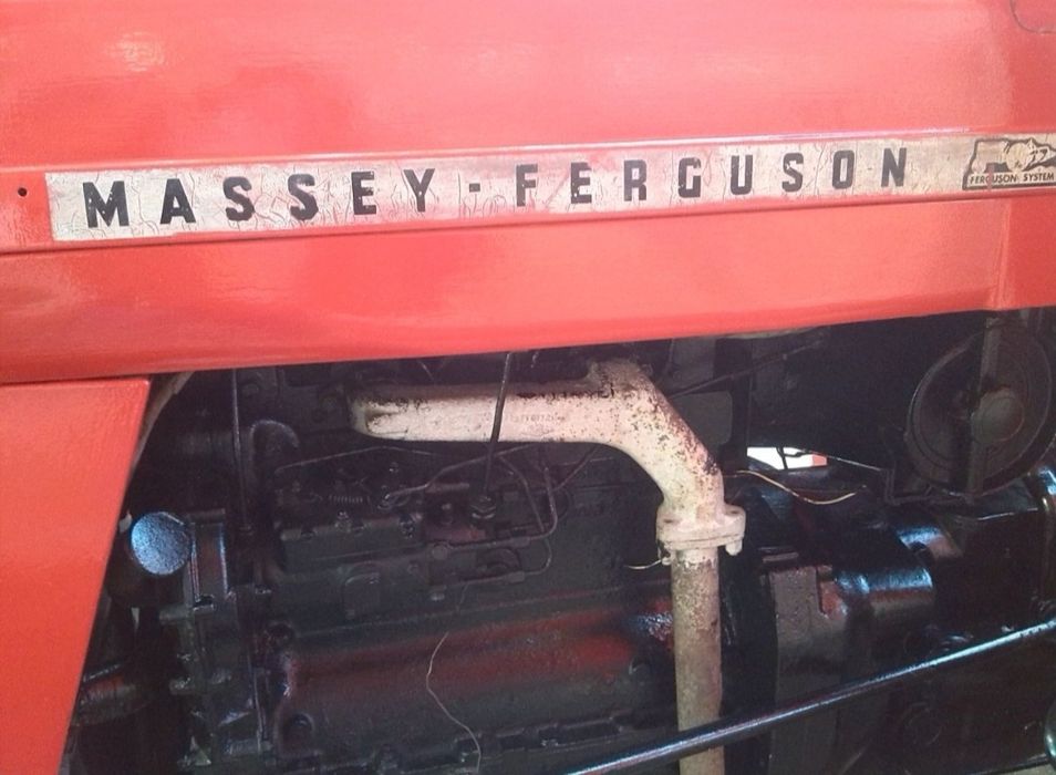 Tractor Massey Ferguson