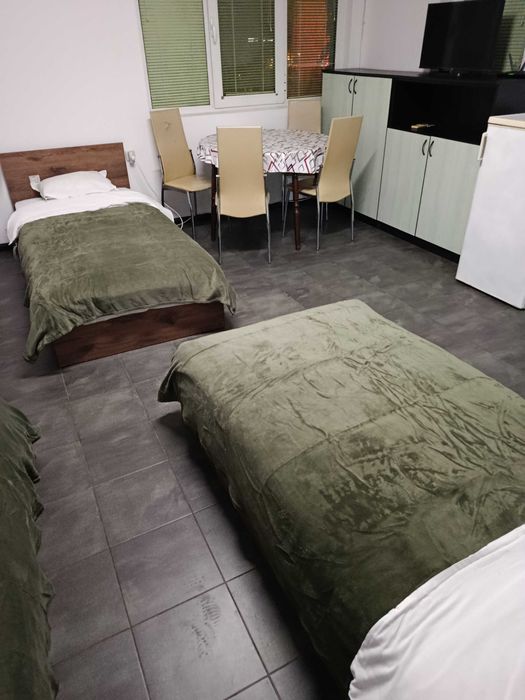 Изгодни Нощувки в Обеля 2, на 100м от Метростанция  Обелв