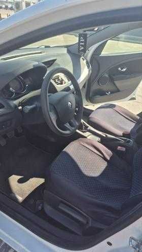 Продавам Рено Меган