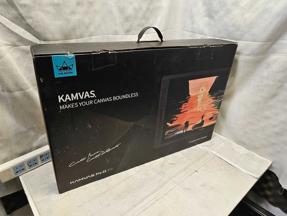 Tabletă grafică Huion Kamvas Pro 22 (2019) – Ecran 21.5" FHD, Ca Nouă, Cutie