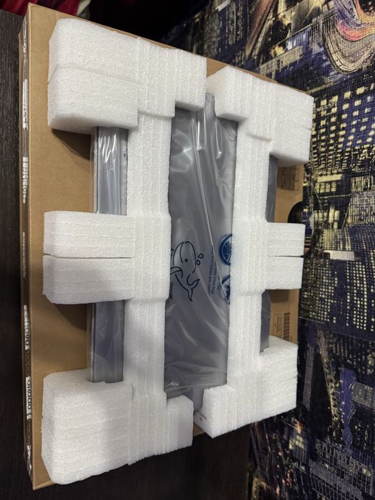 Продам новый наутбук