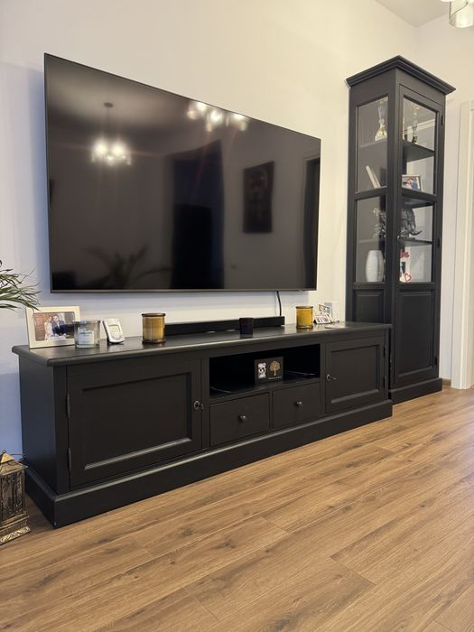 Comoda TV si vitrina