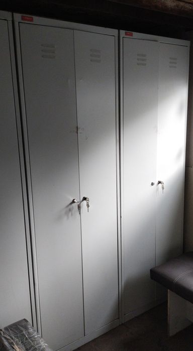 Шкафчик металлический для раздевалок2-секционный