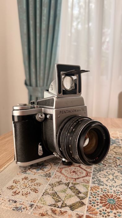 Pentacon SIX TL + Carl Zeiss 2,8/80 Jena DDR MC BIOMETAR stare