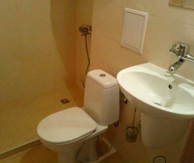 Дава се под наем Двустаен апартамент в София, Редута - 74 кв.м за 372.3 € - Снимка #3