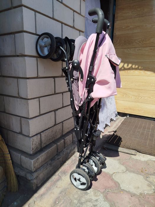 Коляска прогулочная