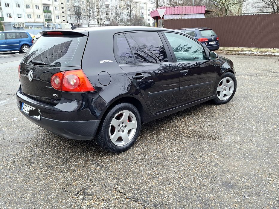 Wolkswagen Golf 5,Diesel 1.9 TDi,105 CP,Full, Impecabila,Proprietar
