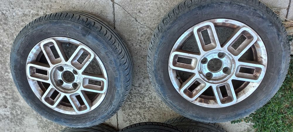 Set roti aliaj ford fusion 4x108. Anvelope vara stare buna 195/60/15 ! Roata de rezerva noua! Bonus polita si podea portbagaj!
