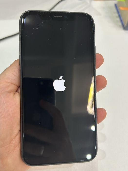 Продам iphone 11, 64 gb