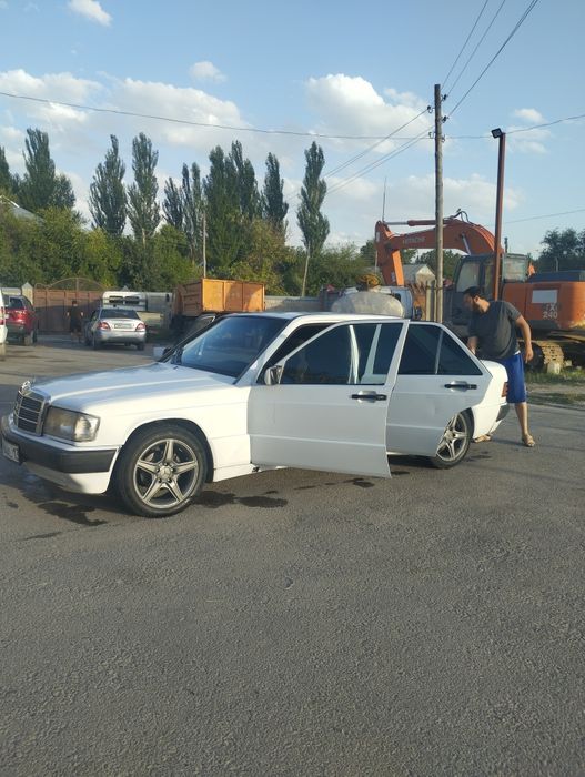 Мерседес 190, w201 ,1992 г , 2 куб