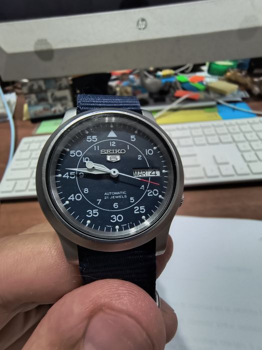 Vând Seiko 5 automatic
