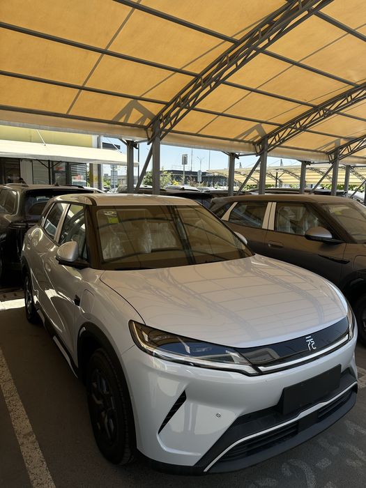 Byd yuan up smart live