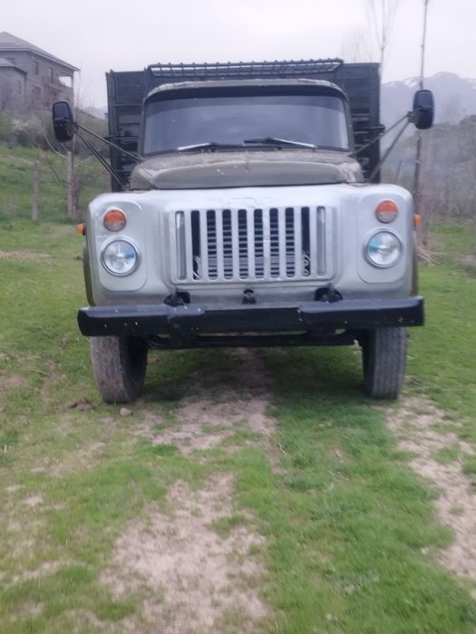 Gaz 52 Srochni sotiladi. Karopka zadnimos zam hama yoğ:53 moshin