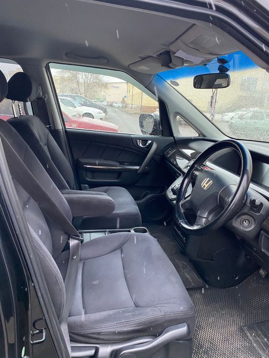 Продам машину хонда илюзион