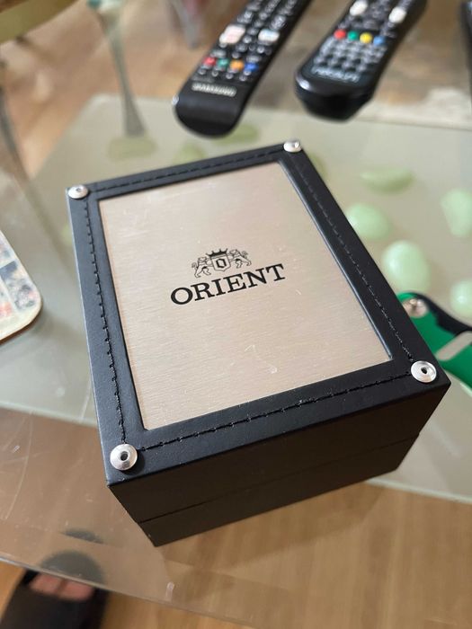 Часовници Seiko Orient Armani