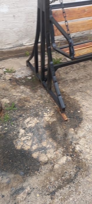 Продам качеля и беседка  скамейка